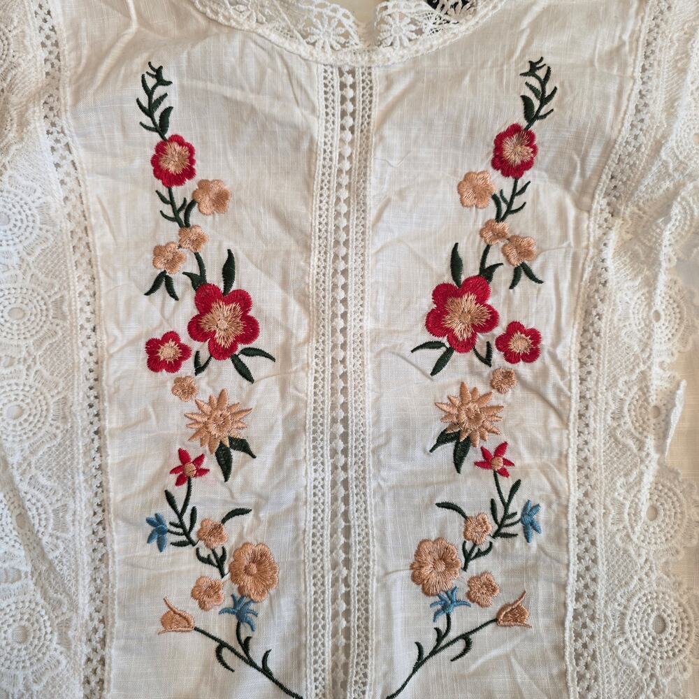 Shein - a folkore, ethnic cotton floral top sz M - Picture 4 of 5